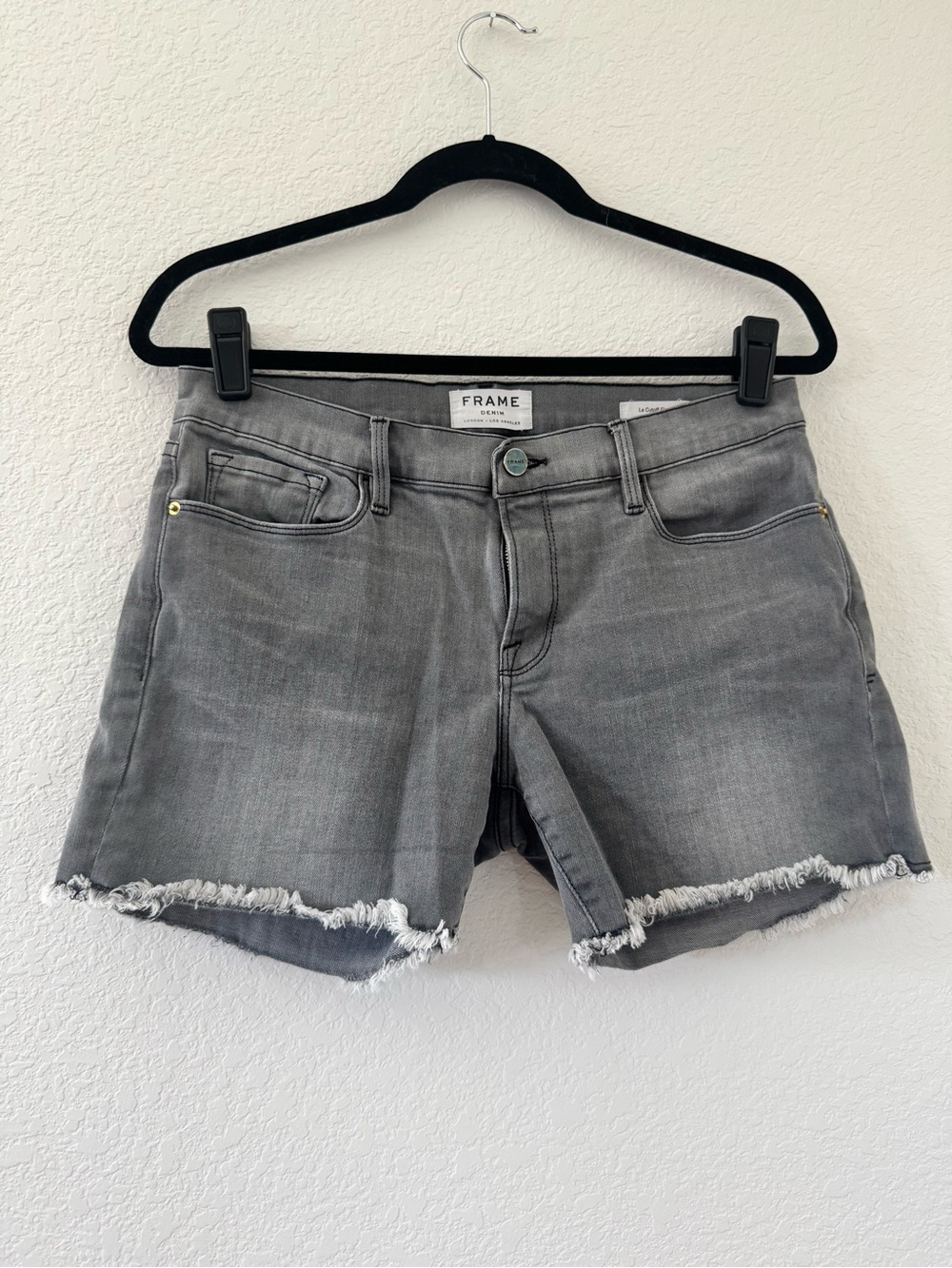 FRAME Denim Gray Frayed Hem Jean Shorts